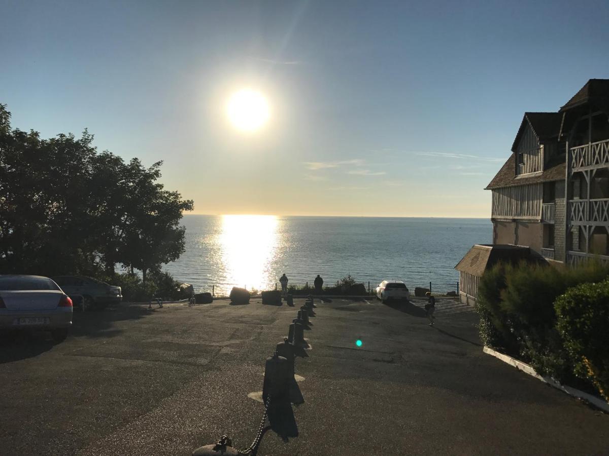 Cote Plage - Magnifique Appartement De Charme A Trouville Sur Mer - Linge - Lit Fait - Parking - Wifi - Classe Par L'Office Du Tourisme Eksteriør bilde