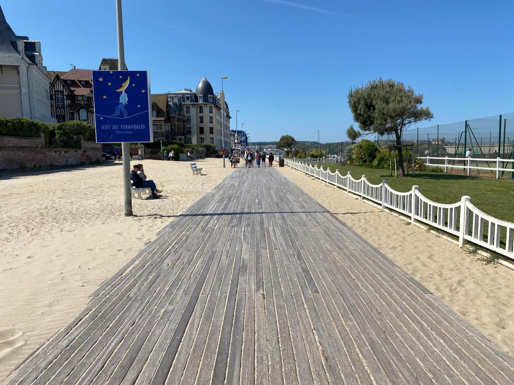 Cote Plage - Magnifique Appartement De Charme A Trouville Sur Mer - Linge - Lit Fait - Parking - Wifi - Classe Par L'Office Du Tourisme Eksteriør bilde
